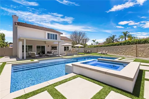 1 Hazelbranch, Aliso Viejo, CA 92656