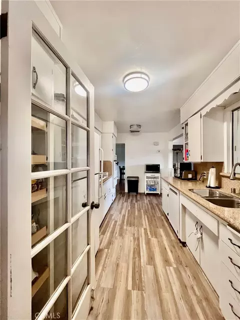 Kitchen - 17259 Miller, Fontana, CA 92336 photo 1 of 2