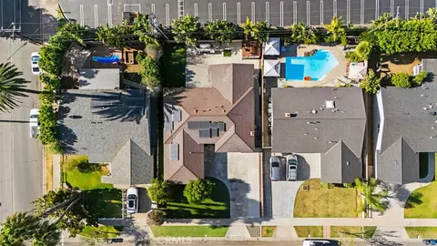 View/Area - 515 E Hoover, Orange, CA 92867 photo 1 of 3