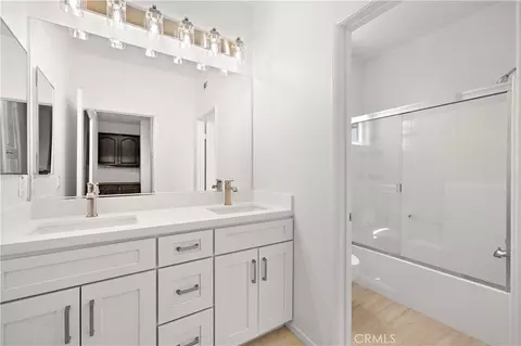 Bath - 32 Baudin, Ladera Ranch, CA 92694 photo 5 of 5