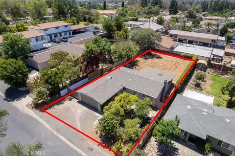 View/Area - 1935 S Broadway, Escondido, CA 92025 photo 1 of 9