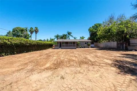 Exterior - 1935 S Broadway, Escondido, CA 92025 photo 4 of 7