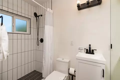 Bath - 1935 S Broadway, Escondido, CA 92025 photo 2 of 2