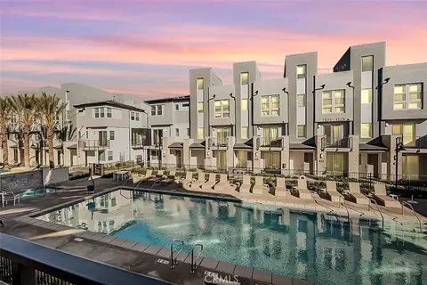 1415 W Cara Dr, Anaheim, CA 92805