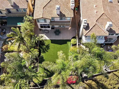 View/Area - 1012 Las Posas, San Clemente, CA 92673 photo 3 of 6