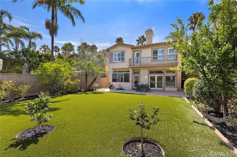Exterior - 1012 Las Posas, San Clemente, CA 92673 photo 2 of 9