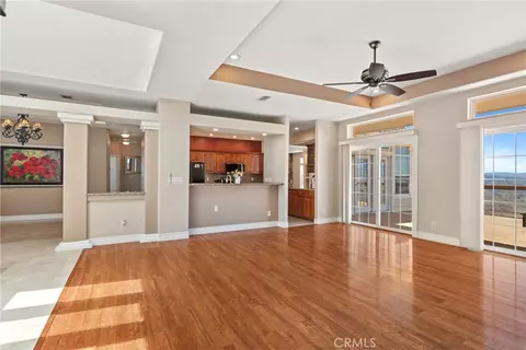Living - 18211 Morgan Ct, Tehachapi, CA 93561 photo 3 of 10