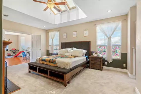 Bedroom - 18211 Morgan Ct, Tehachapi, CA 93561 photo 1 of 6