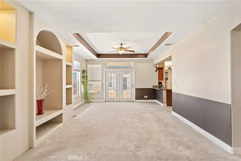 Living - 18211 Morgan Ct, Tehachapi, CA 93561 photo 7 of 10