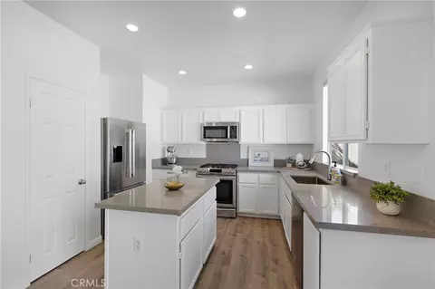 Kitchen - 23 Amoret, Irvine, CA 92602 photo 3 of 3
