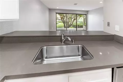 Kitchen - 4114 Apricot, Irvine, CA 92618 photo 3 of 4