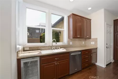 Kitchen - 27562 Gable, Dana Point, CA 92624 photo 4 of 6