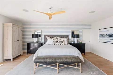 Bedroom - 845 Summit Dr, Laguna Beach, CA 92651 photo 8 of 10