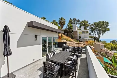 Exterior - 845 Summit Dr, Laguna Beach, CA 92651 photo 3 of 3