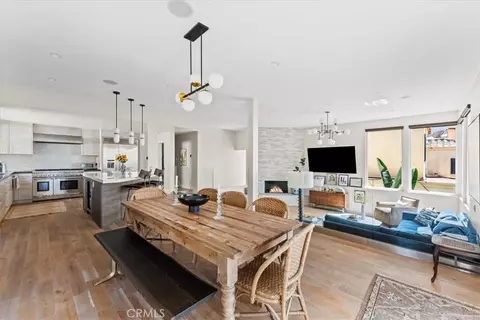 Dining - 845 Summit Dr, Laguna Beach, CA 92651 photo 3 of 6