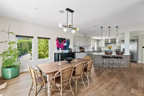 Dining - 845 Summit Dr, Laguna Beach, CA 92651 photo 2 of 6