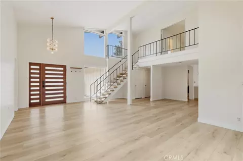 Living - 421 Larry Ln, Placentia, CA 92870 photo 4 of 11