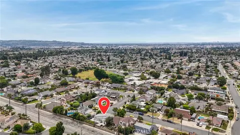 View/Area - 421 Larry Ln, Placentia, CA 92870 photo 10 of 11