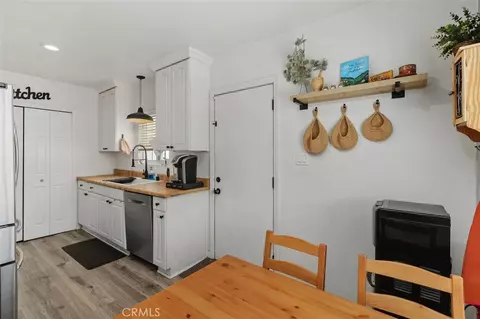Kitchen - 6050 Colonial, Riverside, CA 92506 photo 1 of 6