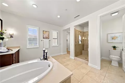 Bath - 73 Cortland, Irvine, CA 92620 photo 4 of 7