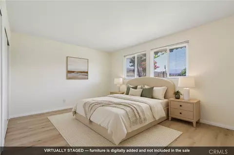 Bedroom - 330 King Ct, Hemet, CA 92543 photo 1 of 8