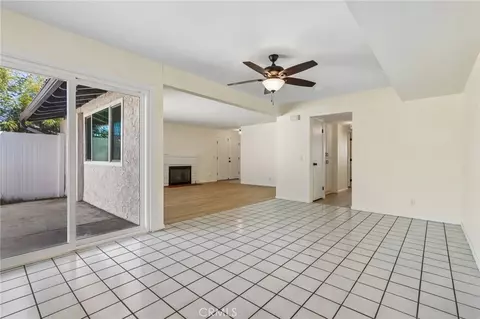 Living - 330 King Ct, Hemet, CA 92543 photo 8 of 8