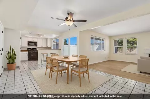 Dining - 330 King Ct, Hemet, CA 92543 photo 2 of 3