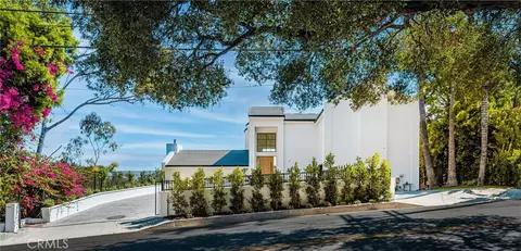 3566 Beverly Gln, Sherman Oaks, CA 91423