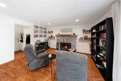 Living - 1117 Symeron Ct, Perris, CA 92570 photo 1 of 2