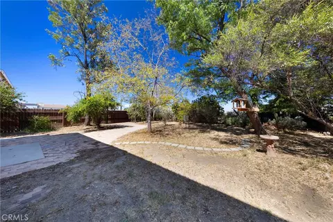 Exterior - 1117 Symeron Ct, Perris, CA 92570 photo 3 of 7