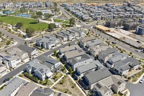 View/Area - 446 Sonia, Irvine, CA 92618 photo 3 of 9