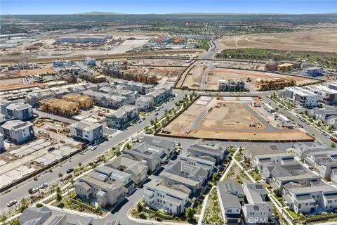 View/Area - 446 Sonia, Irvine, CA 92618 photo 4 of 9