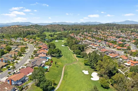View/Area - 1453 Post, Fullerton, CA 92833 photo 6 of 7