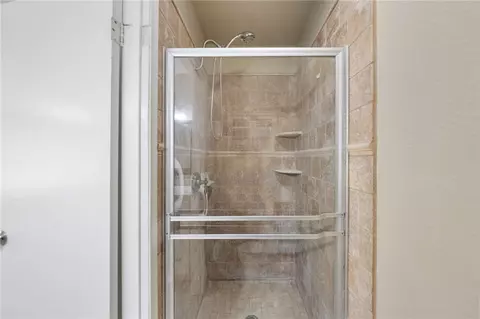 Bath - 1453 Post, Fullerton, CA 92833 photo 4 of 4