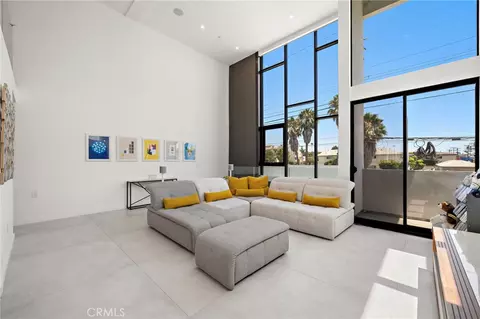 3859 S Centinela Ave, Los Angeles, CA 90066