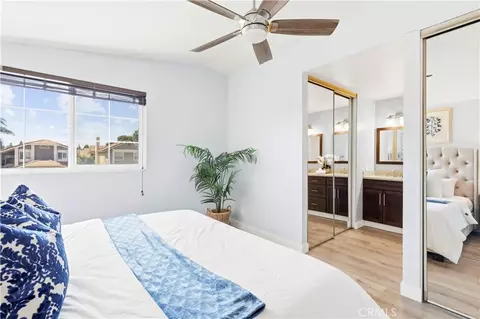 Bedroom - 28 Jefferson, Irvine, CA 92620 photo 2 of 3