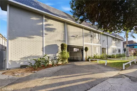 Exterior - 14542 Saticoy, Van Nuys, CA 91405 photo 3 of 13