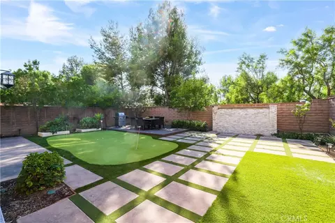 Exterior - 10 Shadybend, Irvine, CA 92602 photo 4 of 14