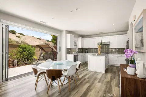 Kitchen - 123 Soaring Eagle, Irvine, CA 92618 photo 1 of 4