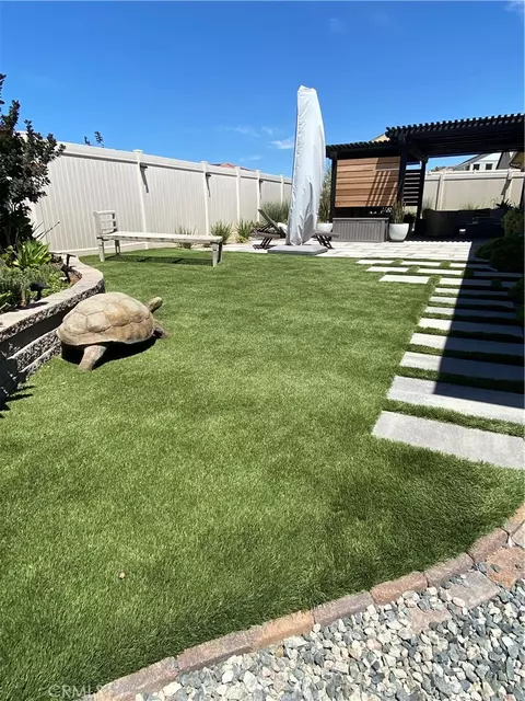 Exterior - 39619 Dayspring, Temecula, CA 92591 photo 6 of 7