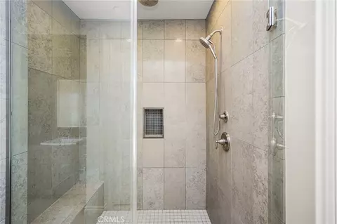 Bath - 14 Lonestar, Irvine, CA 92602 photo 5 of 7