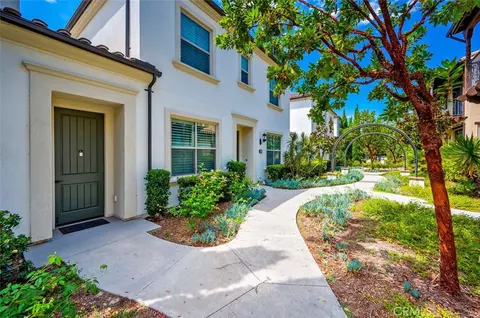 Exterior - 138 Nature Walk, Irvine, CA 92618 photo 2 of 5