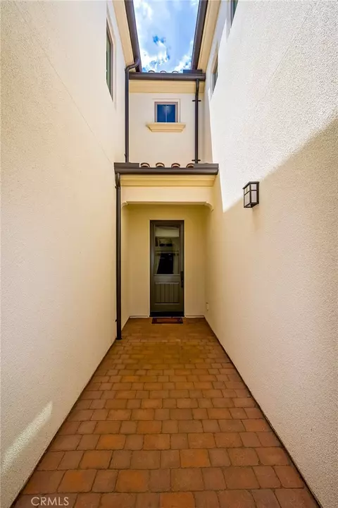 Entry Way - 138 Nature Walk, Irvine, CA 92618 photo 2 of 3