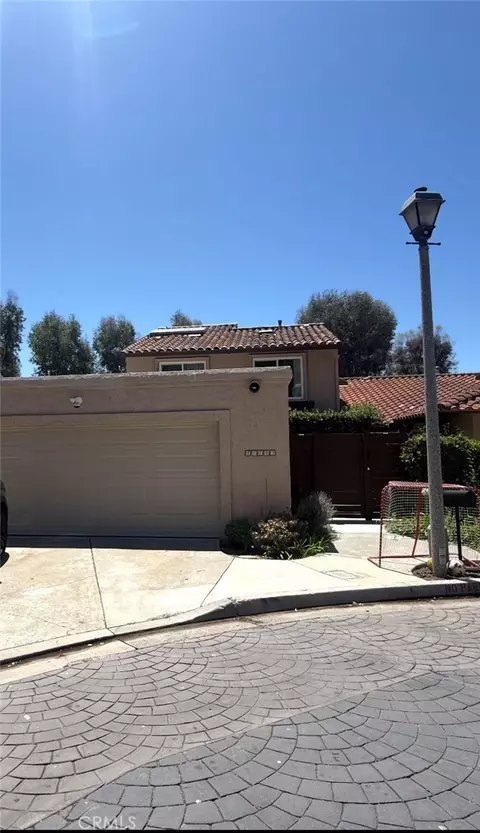 25743 Anchor, San Juan Capistrano, CA 92675