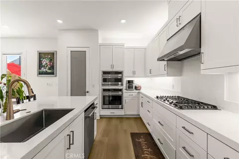Kitchen - 405 Clipper, Irvine, CA 92618 photo 2 of 2