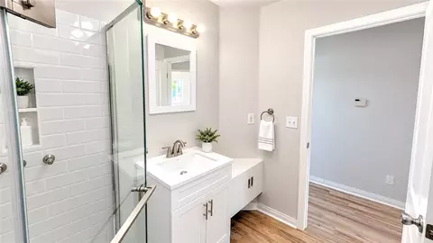 Bath - 110 S Cornell, Fullerton, CA 92831 photo 2 of 11