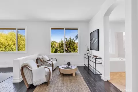 Entry Way - 808 Carnaros, San Clemente, CA 92672 photo 2 of 3