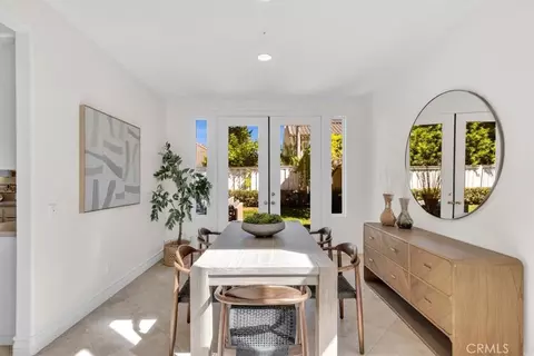 Dining - 808 Carnaros, San Clemente, CA 92672 photo 2 of 2