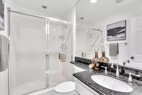 Bath - 808 Carnaros, San Clemente, CA 92672 photo 1 of 8