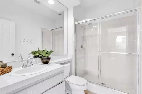 Bath - 808 Carnaros, San Clemente, CA 92672 photo 8 of 8
